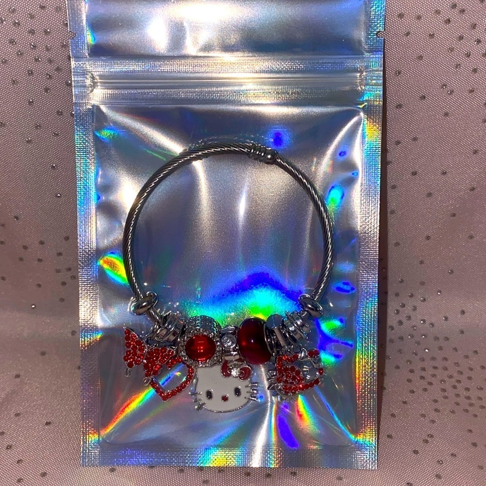 Hello kitty charm bracelet Sanrio silver adjustable band red bow kitty crystals - Picture 5 of 5